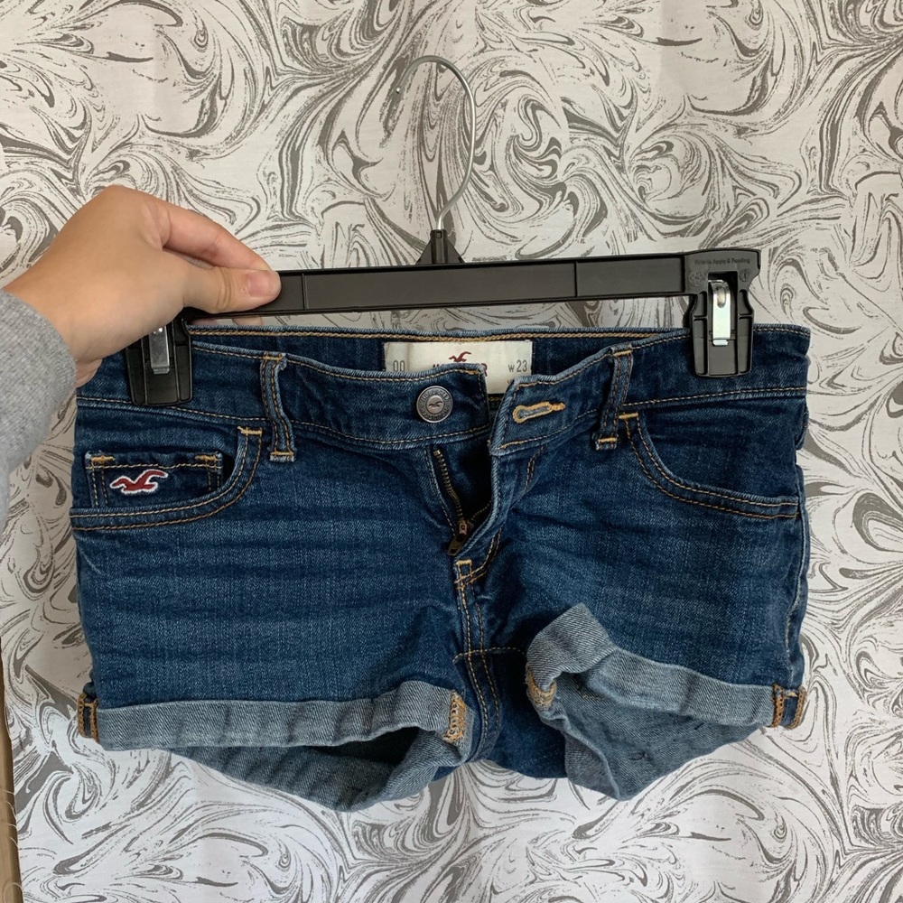 hollister low rise denim shorts